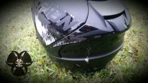 Braking in a curve - slow down in an inclined position 39 Abgeschliffener gebrochener Helm nach Sturz durch falsches Bremsen