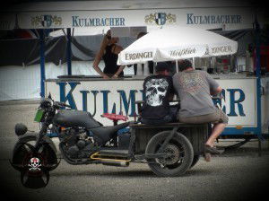 verrückte Typen beim Bike & Music Weekend 2014 Geiselwind Strohofer