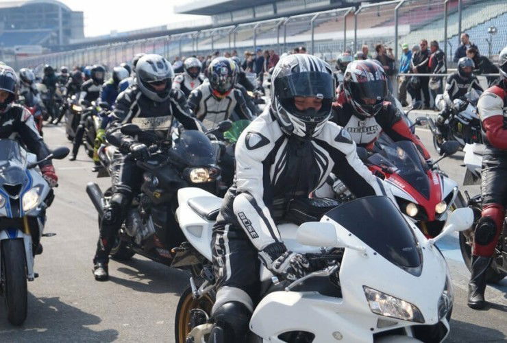 Touristenfahrt Hockenheim 10 04 2016 97