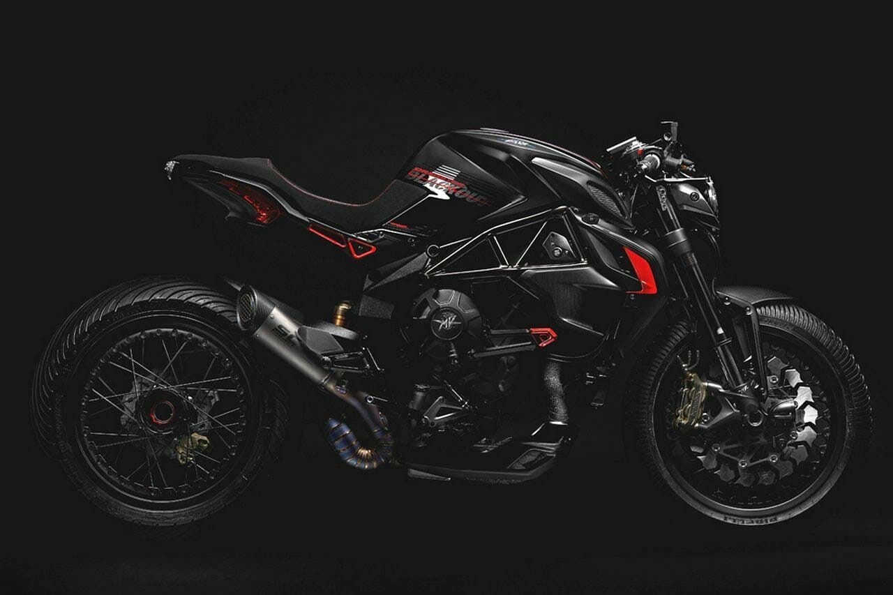 MV Agusta Dragster 800 “Blackout” 25 2017 MV Agusta Dragster Blackout 03