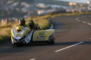 A935EE951F1E43A4A7C1CB164D546FD5