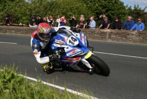 Isle of Man TT - heavy accidents on Saturday 2 A965329ADEEA4E808A6A1111750E93EB
