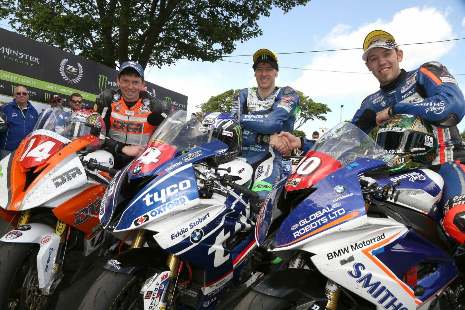 Isle of Man TT 2017 – Superstock Race 25 C1B3E376538D4F279465CD4DB8DF3775