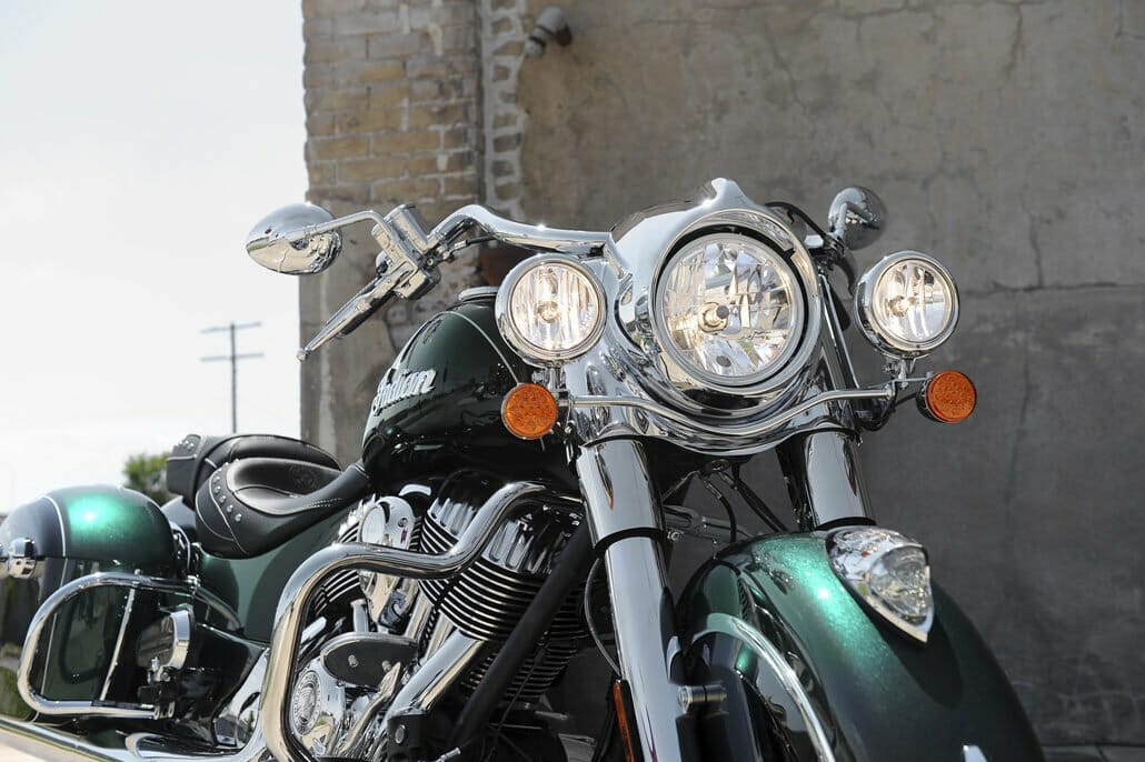 Indian Springfield 2018 – Pictures 8 bh my18 springfield metallic jade thunder black details00111