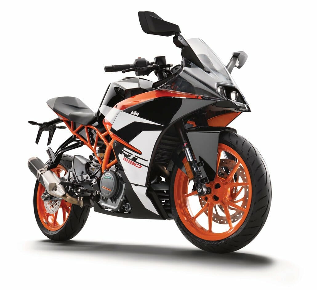 KTM RC 390 – Pictures KTM 390 RC MY2017 front ri