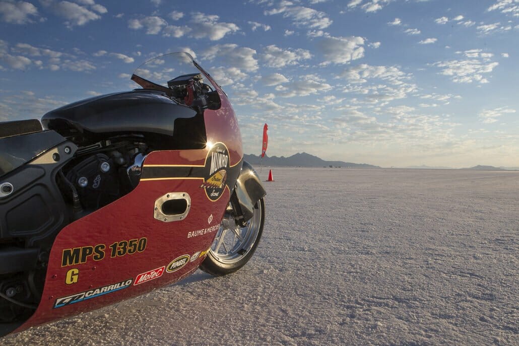 Spirit of Munro – Tribute on the Bonneville Salt Flats 599403b0d417b