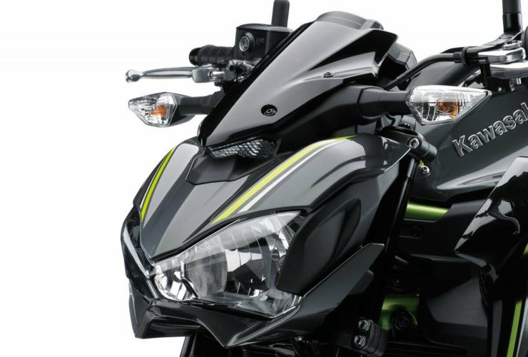 Kawasaki Z900 2