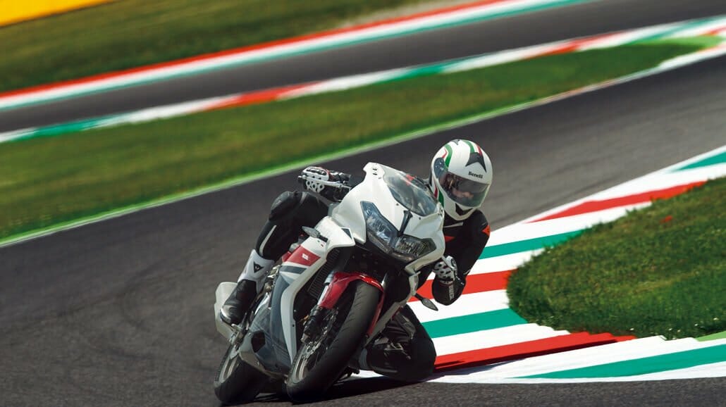 Benelli 320R, presentation including data 41 benelli 302r 101