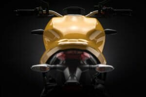 Ducati Monster 821 (2018), what is new? Data and equipment 43 Ducati Monster 821 MotorcyclesNews 52
