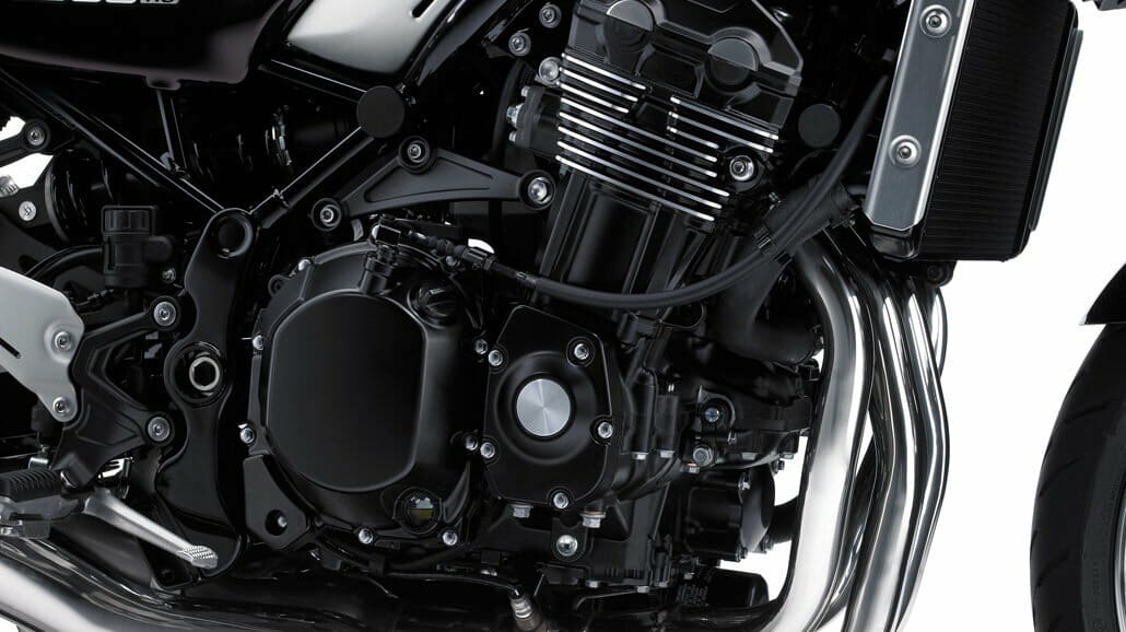 Kawasaki Z900RS classic look and modern technology 3 Kawasaki Z900RS 2018 MotorcyclesNews 45