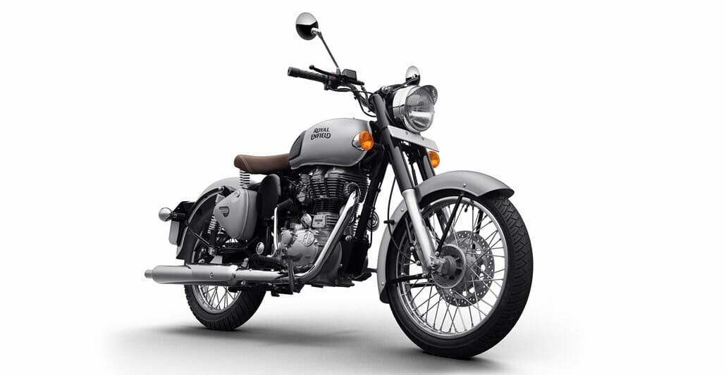 Royal Enfield Classic 350 Gunmetal Grey Royal Enfield Classic 350 Gunmetal Grey MotorcyclesNews 4
