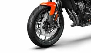KTM 790 Duke vorgestellt. Daten, Leistung, Ausstattung, Preis... 4 KTM 790 Duke MotorcyclesNews 17