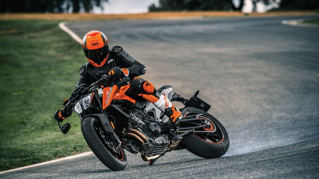 KTM 790 Duke vorgestellt. Daten, Leistung, Ausstattung, Preis... 9 KTM 790 Duke MotorcyclesNews 4