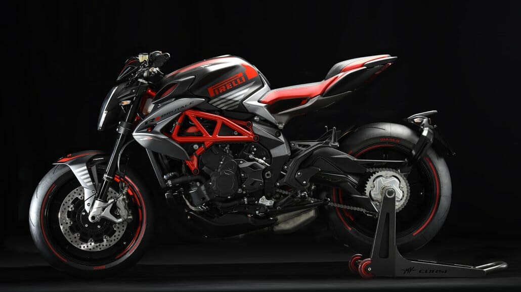 MV Agusta Brutale 800 RR PIRELLI - Sondermodell zum neuen Kooperationsvertrag 3 MV AGUSTA BRUTALE 800 RR PIRELLI MotorcyclesNews 6