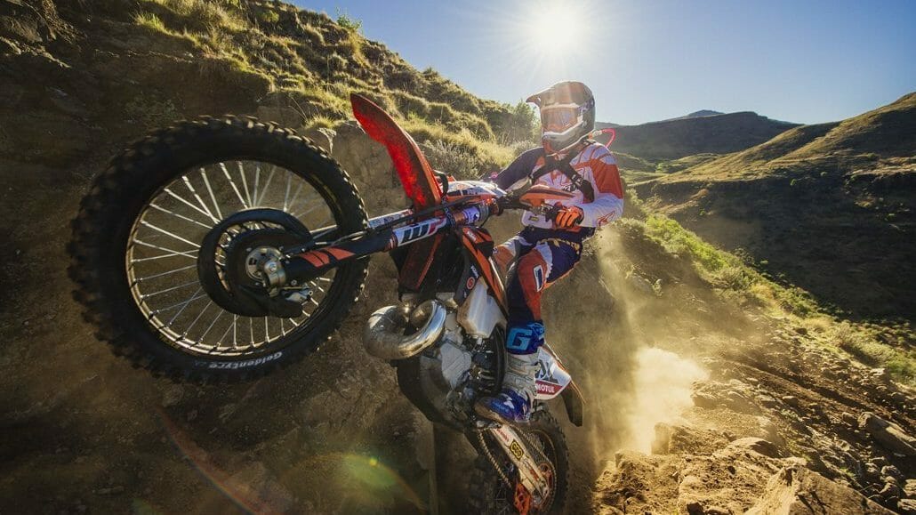 cropped Hard Enduro Roof of Africa 2017 MotorcyclesNews 6