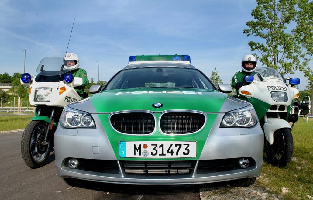 Filmreife Verfolgungsjagd mit der Polizei Quelle Polizei Bayern 8