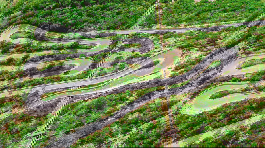 Verstärkte Kontrollen auf Passstraßen über den Sommer 25 Bergstrasse