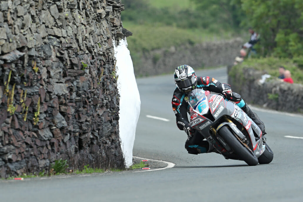 Supersport TT 2026: Dunlop Counters Harrison for Ninth Consecutive Win 4 Michael Dunlop at Tower Bends during the Monster Energy Supersport race – Isle of Man TT 2018