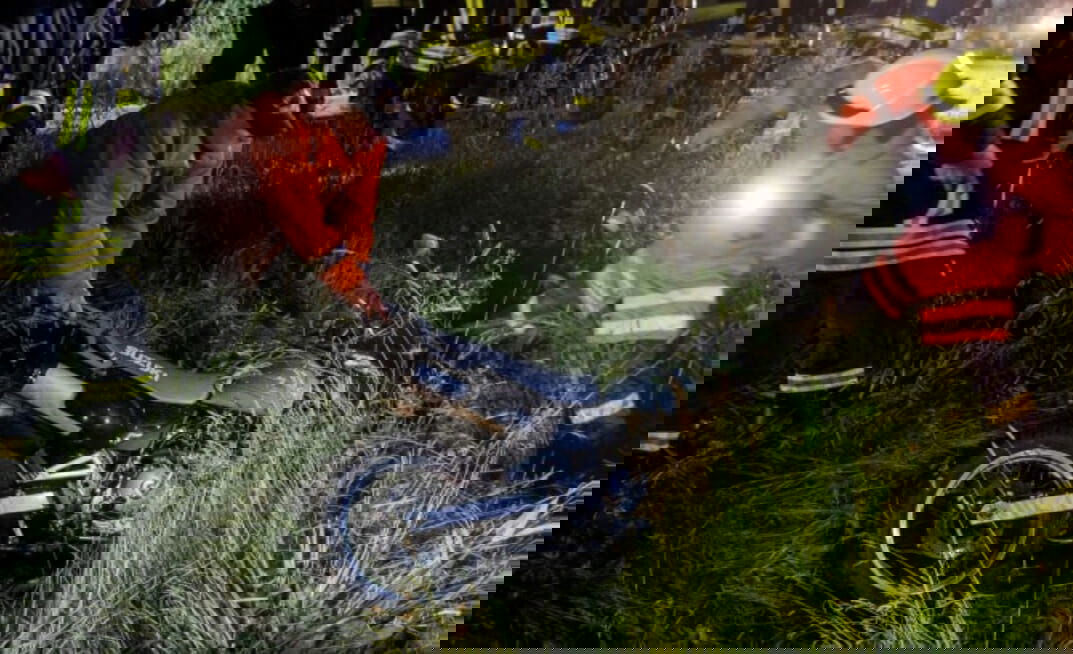 Auf Motorradtour vom Erdboden verschluckt 25 Im Graben verschwunden 6