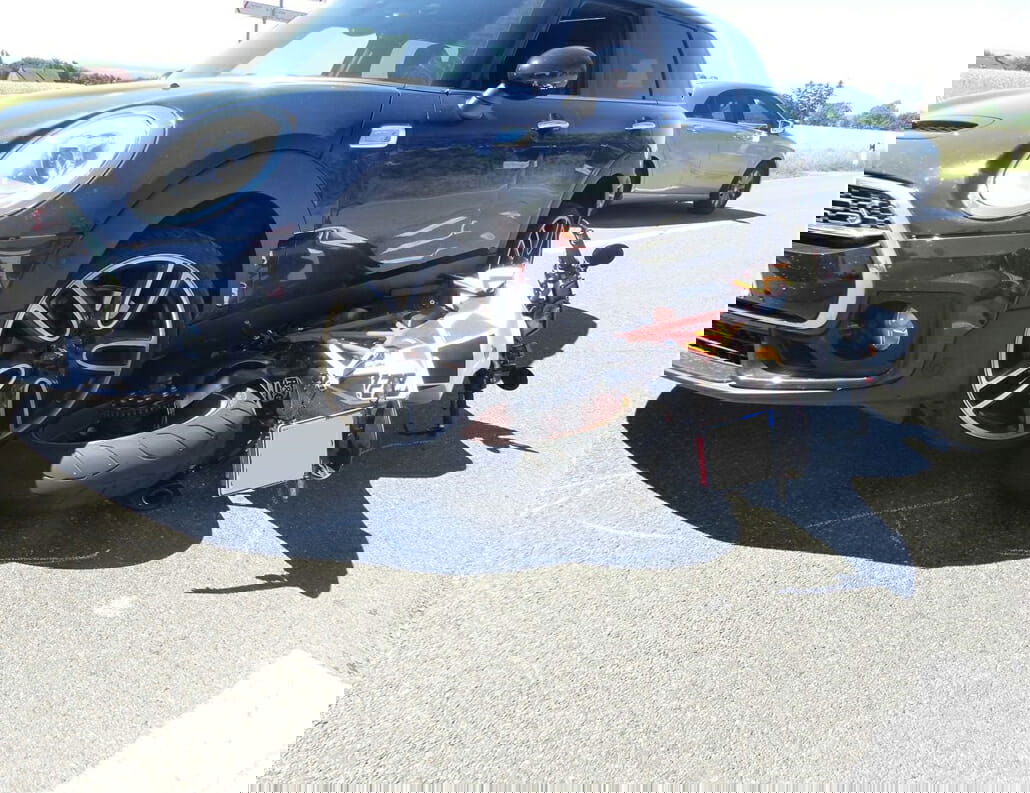 Vom Motorrad gesprungen um sich zu retten 1 2018 06 30 Detmolder 1