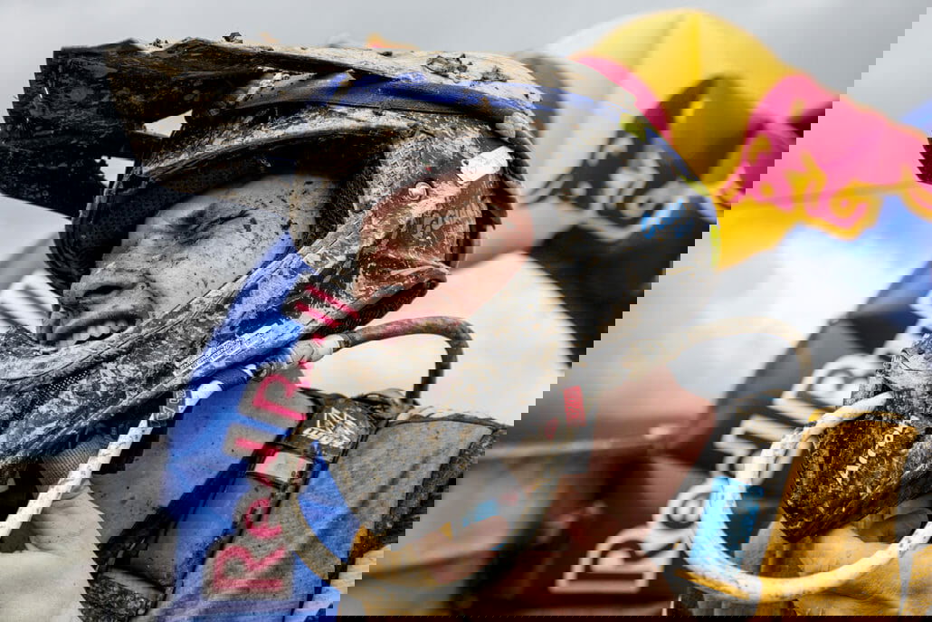 AP 1WCWMWN492111 hires jpeg 24bit rgb