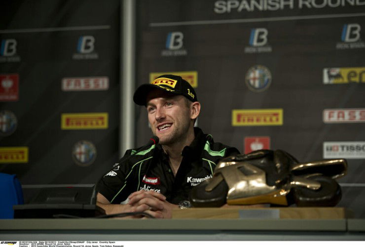 Tom Sykes Credit Ejc 2SNAP
