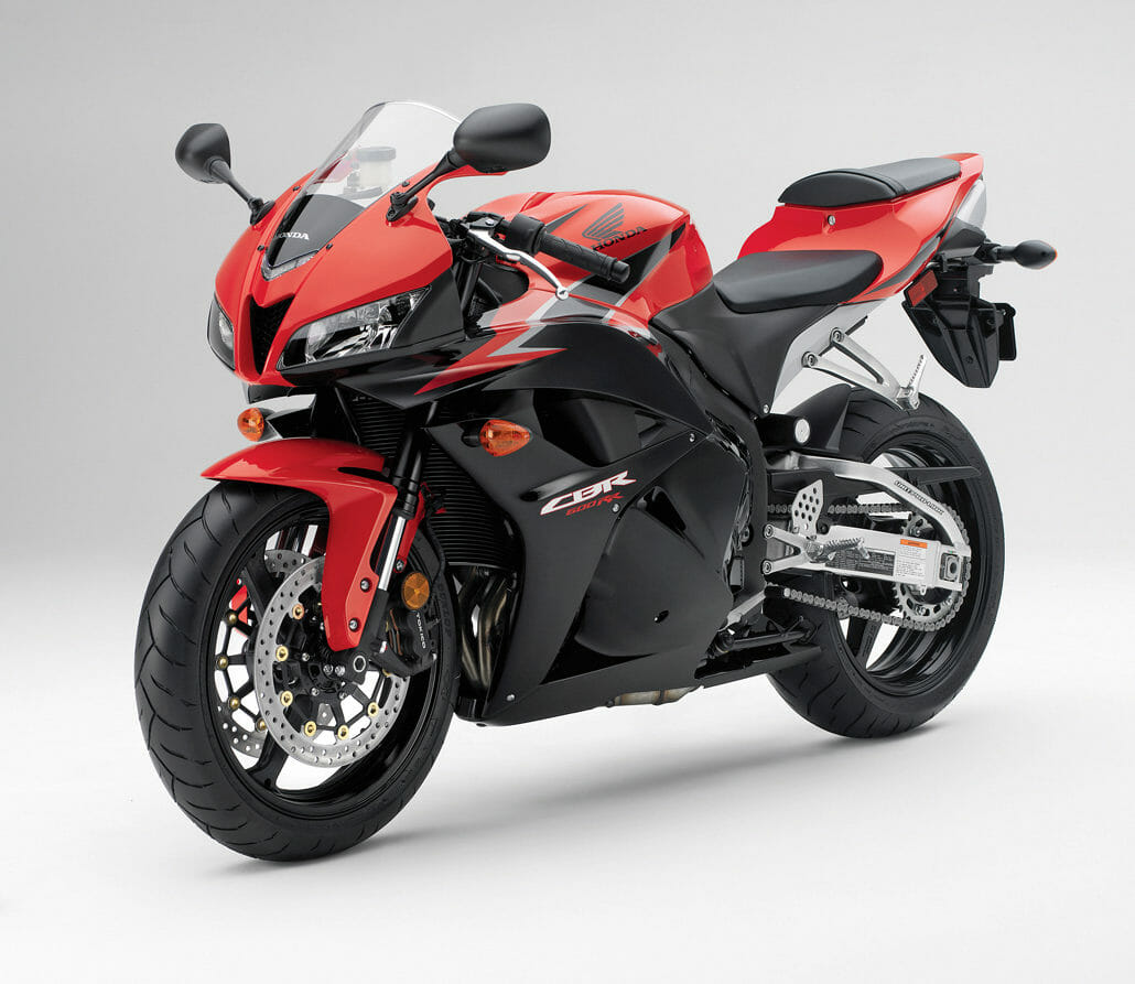 Neue Honda CBR600RR für 2019 11 CBR600RR BlkRed Det2