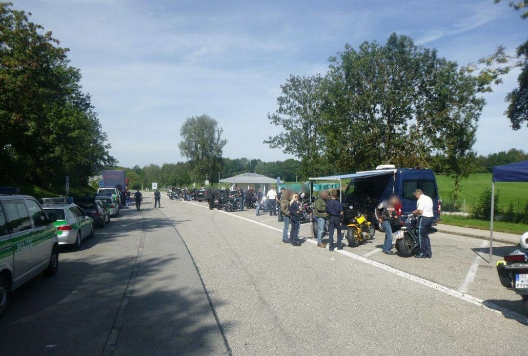 Polizei kontrolliert Heimreisende vom Faaker See 41680245 1875084889234260 6072060635204550656 o