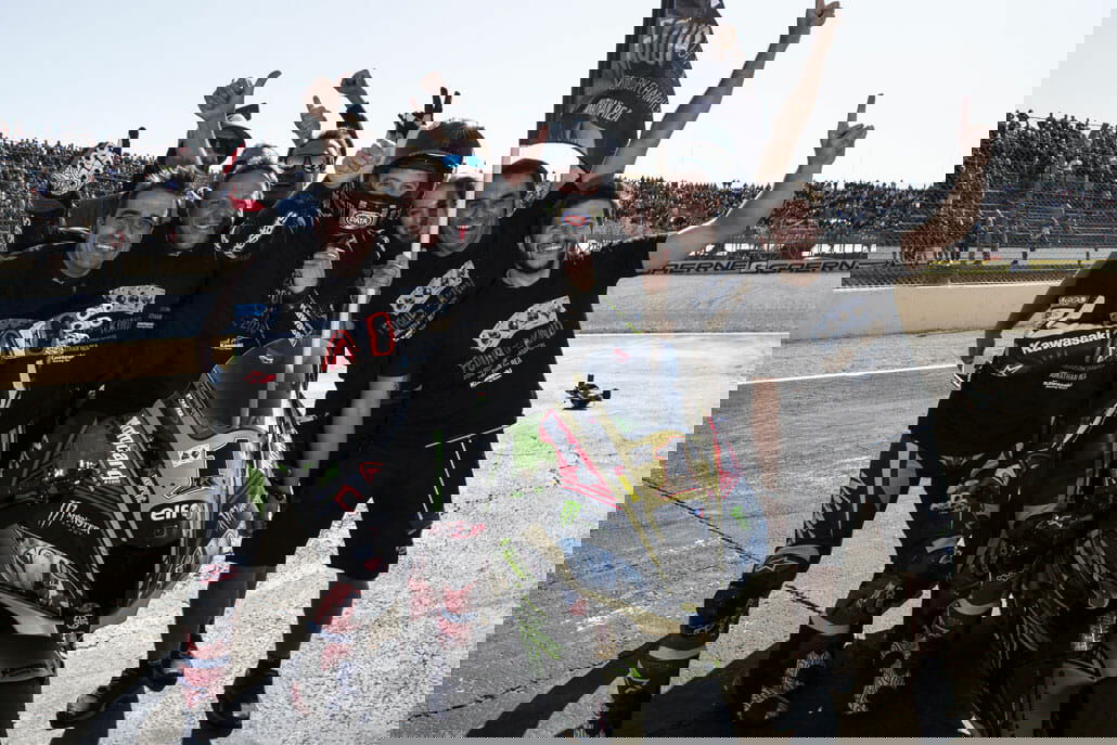 Jonathan Rea ist Weltmeister 3 hi R11 Magny Cours WorldSBK 2018 Saturday Rea Champion DSC8541A