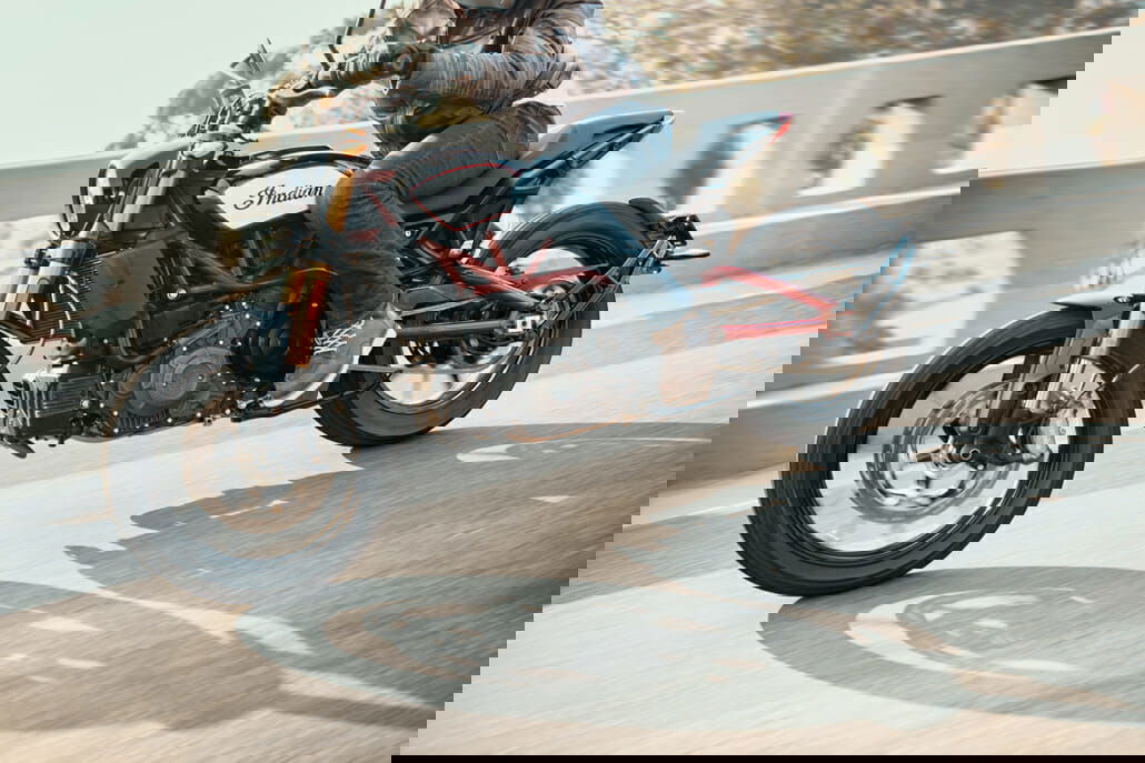 Indian FTR 1200 S 2019 Motorcycles News 12