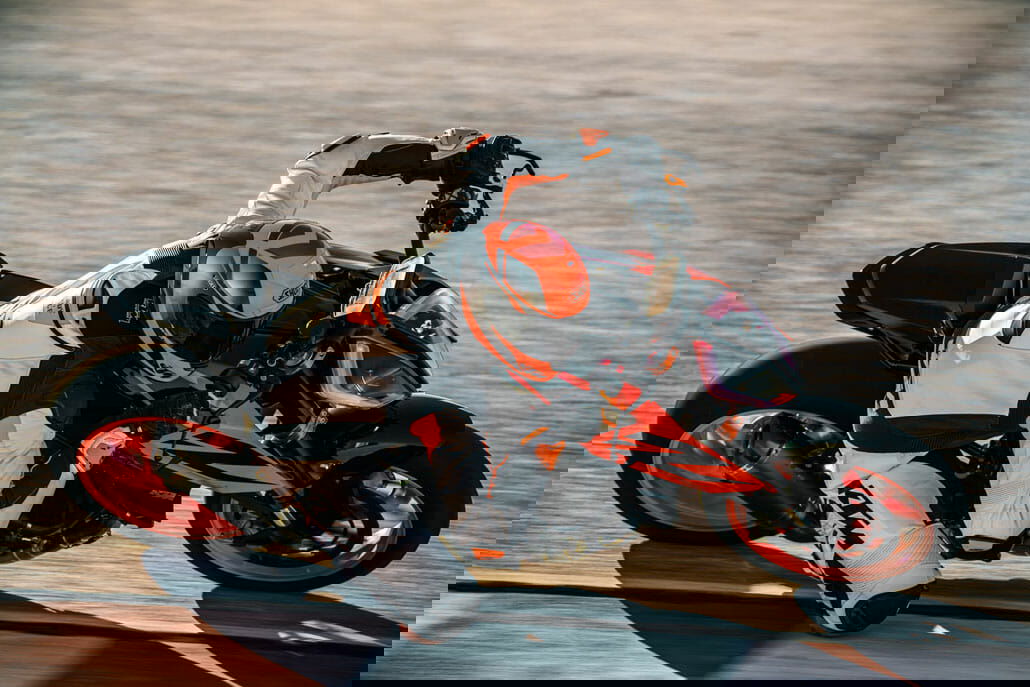 KTM 1290 Super Duke R & GT - Neuerungen für 2019 3 KTM 1290 SUPER DUKE R Motorcycles News 6