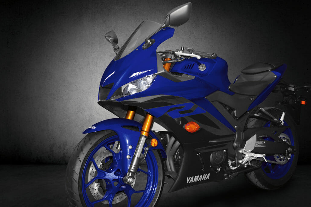 Yamaha YZF R3 2019 Motorcycles News 18