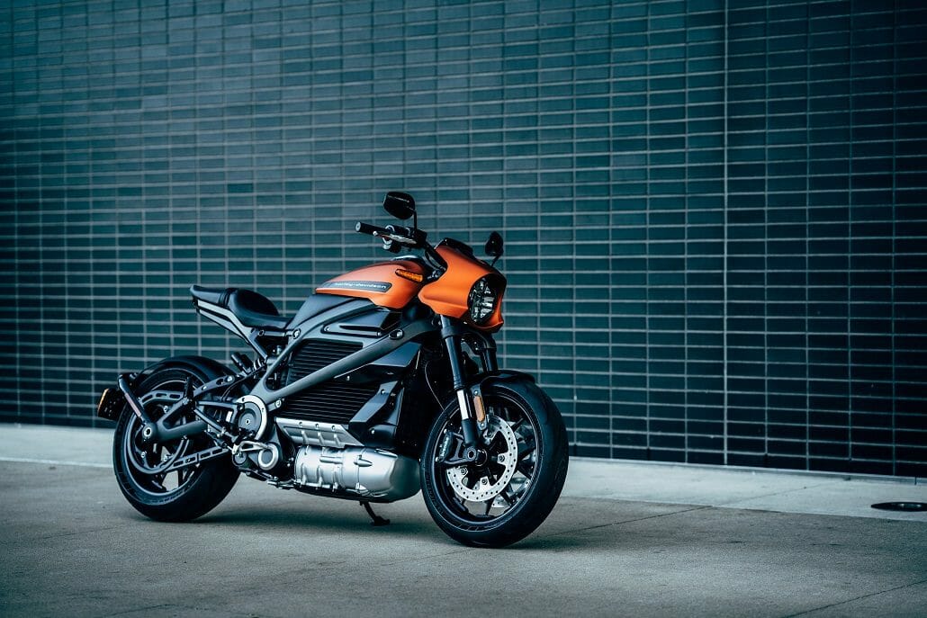 Weitere Infos zur Harley-Davidson LiveWire 8 2018HD31 LiveWire und Battle of the Kings auf EICMA