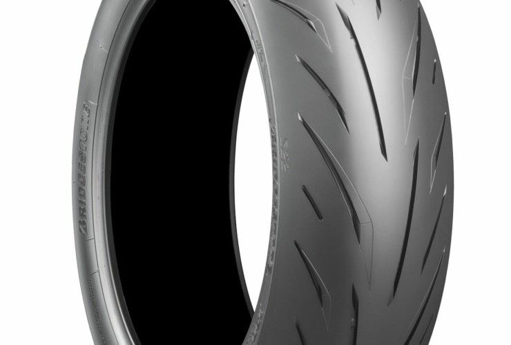 Bridgestone Battlax Hypersport S22 hinten