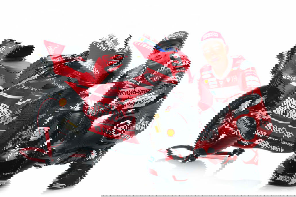 Ducati Desmosedici GP 43 Danilo Petrucci 02 UC70033 High