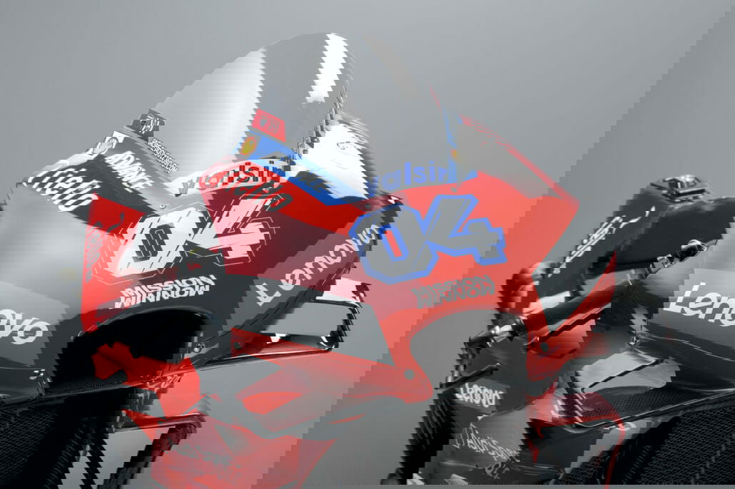 Ducati Desmosedici GP 53 Desmosedici GP Details 06 UC70122 High