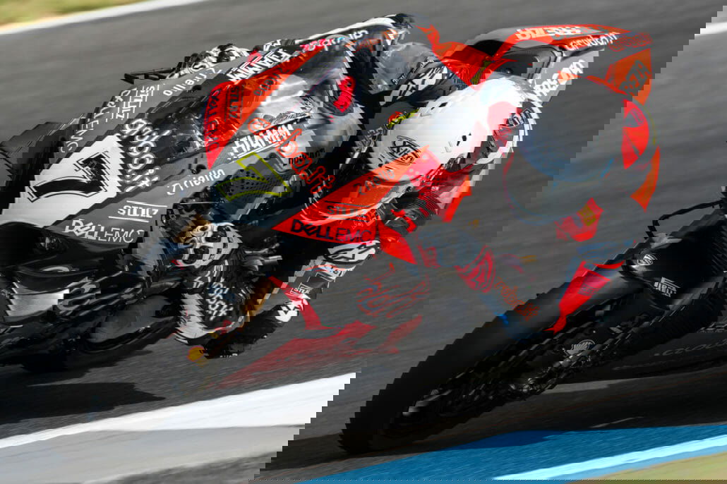 WorldSBK test on Phillip Island 30 CD AP3 3836 UC70630 High