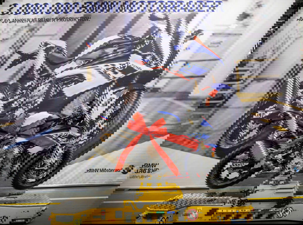 3 Mio Motorräder BMW Motorcycles News Motorrad Nachrichten App 5