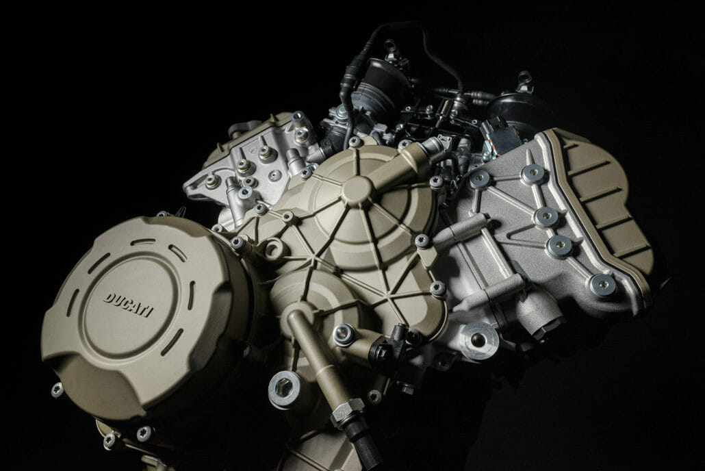 Ducati Multistrada mit V4 Motor 28 3 Desmosedici Stradale 24