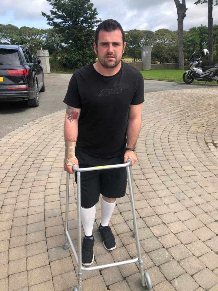 Michael Dunlop crashed at Southern 100 1 66525322 2301570169880018 5639013518133952512 n