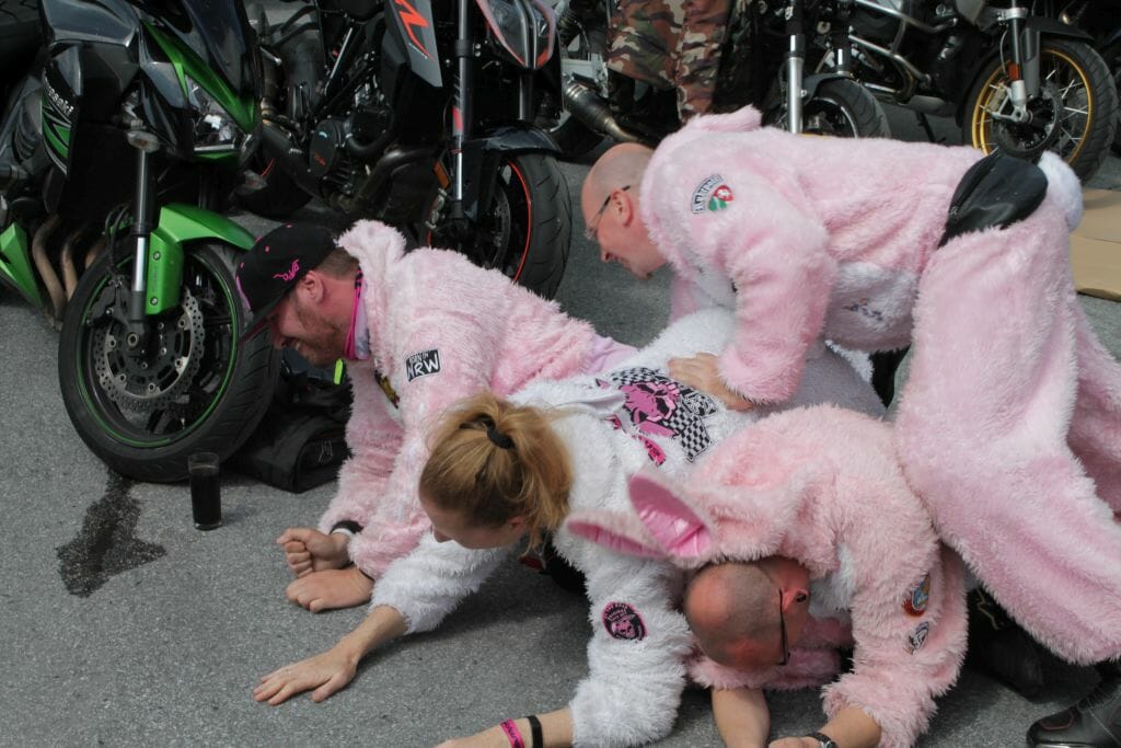 Spendenfahrt Streetbunnycrew NRW 2 IMG 7449