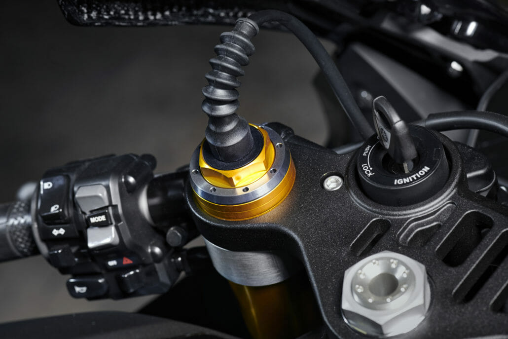 Yamaha R1 & R1M Model 2020 22 Yamaha R1M 2020 Motorcycles News Motorrad Nachrichten App 10