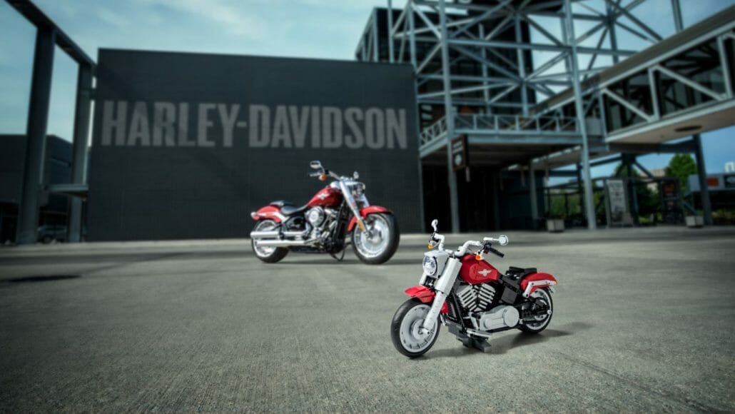 Harley Davidson from Lego cropped 2019HD24 LEGO Creator Expert Harley Davidson Fat Boy