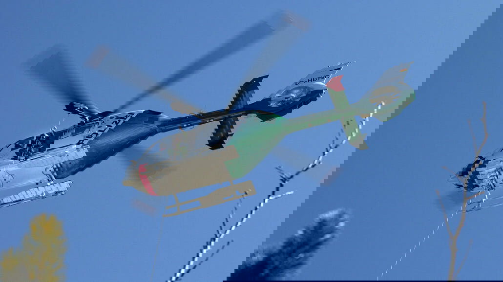 Verunfallten Biker mit Hubschrauber gesucht cropped Quelle Polizei Bayern 2