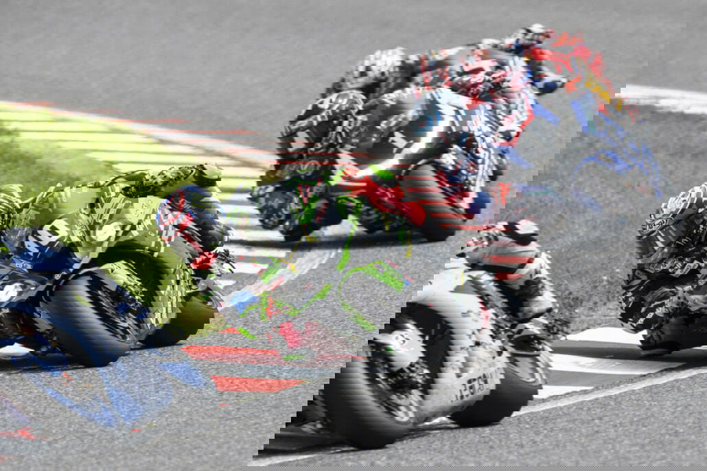 WSBK – Wechselt Razgatlioglu zu Yamaha? 31 hi 2019 Suzuka 8Hrs Race Haslam GB52927