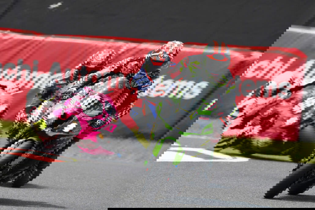 8 hours Suzuka - Great confusion in an exciting race 24 hi 2019 Suzuka 8Hrs Race Rea GB53167