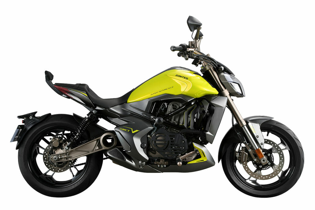 Car201906051705342187