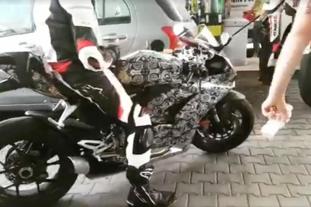 Ducati Streetfighter V4 SpyPhoto 2