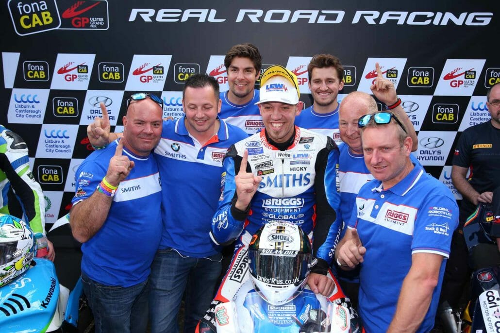 Peter Hickman nicht zu schlagen 30 P90362158 highRes dundrod uk 08th augu