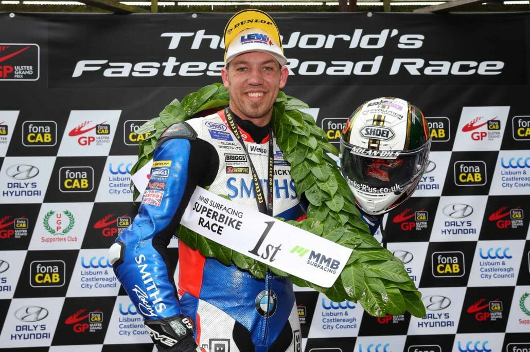 Peter Hickman nicht zu schlagen 36 P90362373 highRes dundrod uk 11st augu